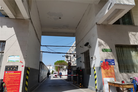 出售泰安泰山公馆4室3厅2卫200平豪华装修